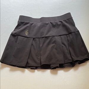 Cotrineglow - Elegant Black Pleated Skirt - small